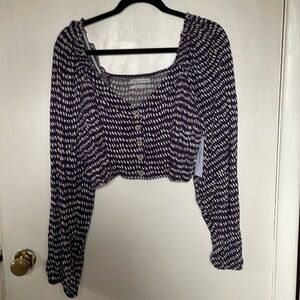 Urban Outfitters NWT cropped long sleeve blouse. Purple and cream. Soft.